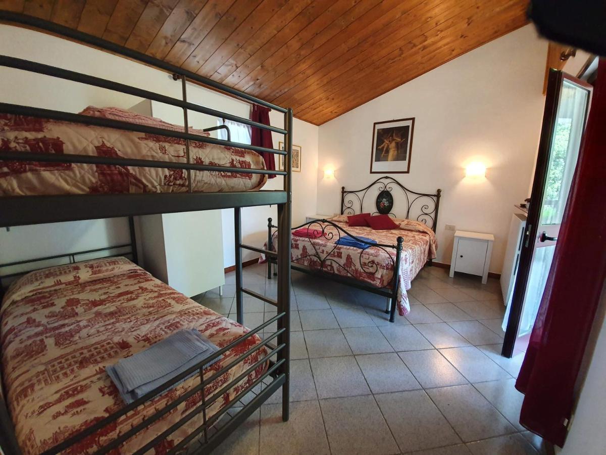 Agriturismo Il Burlino Apartments Lerma ภายนอก รูปภาพ