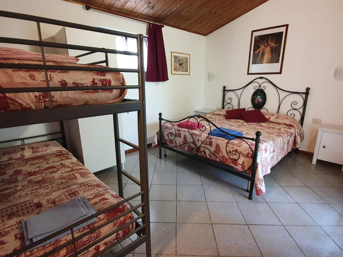 Agriturismo Il Burlino Apartments Lerma ภายนอก รูปภาพ