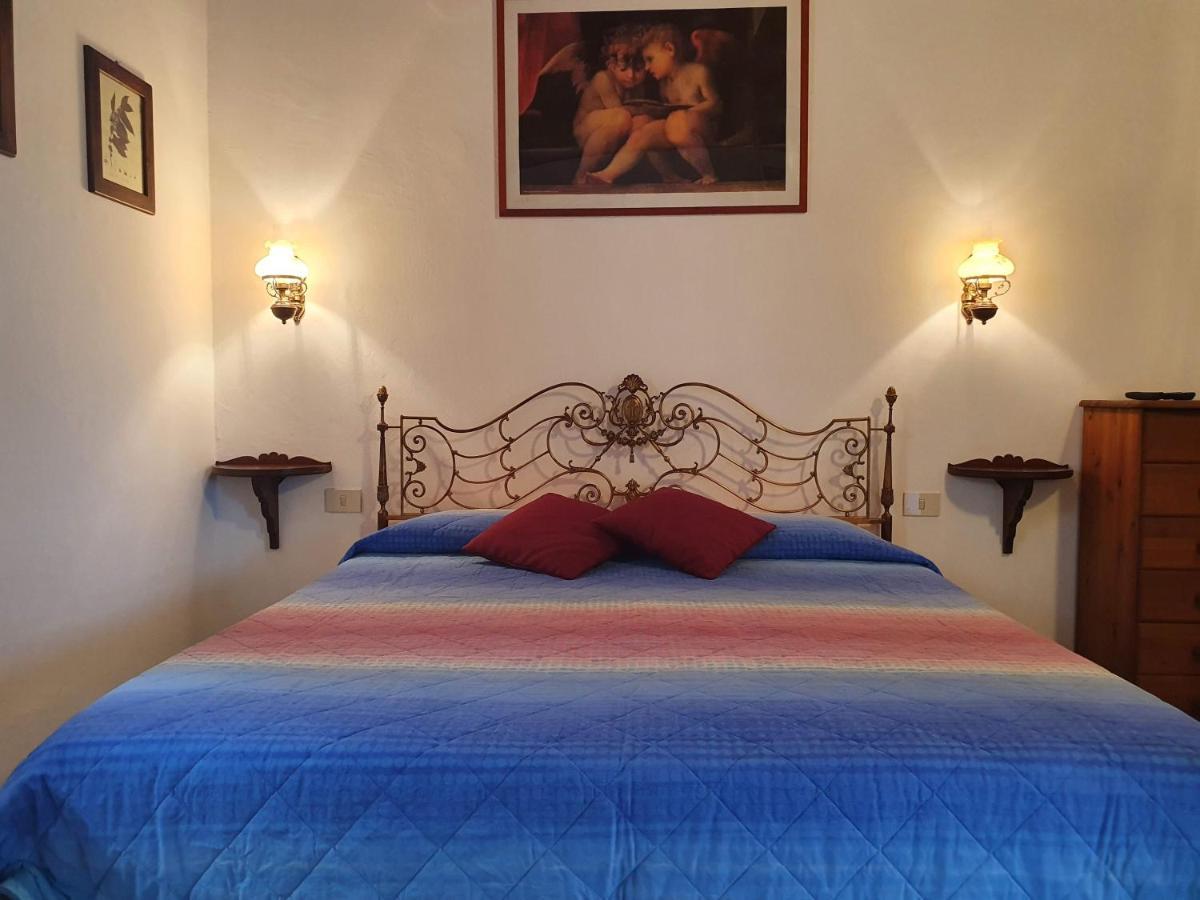 Agriturismo Il Burlino Apartments Lerma ภายนอก รูปภาพ