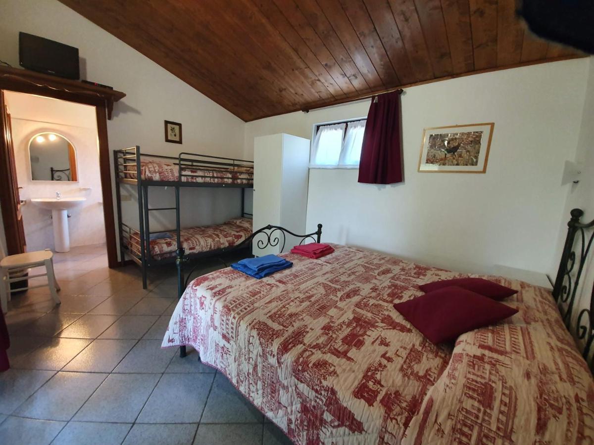 Agriturismo Il Burlino Apartments Lerma ภายนอก รูปภาพ